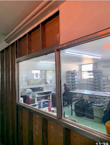 Imagen 16 de 23 de Amplios Depósitos Y Oficinas C/gran Patio/estac. Pueyrredón Al 200 U$s 420.000