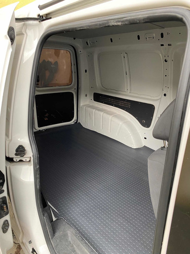 Imagen 9 de 12 de Volkswagen Caddy 2015 1.2 Maxi Cargo Van Larga Aa Mt