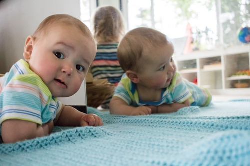 Espejo Acrílico Bebe Montessori Niños Irrompible 90x60 Marco