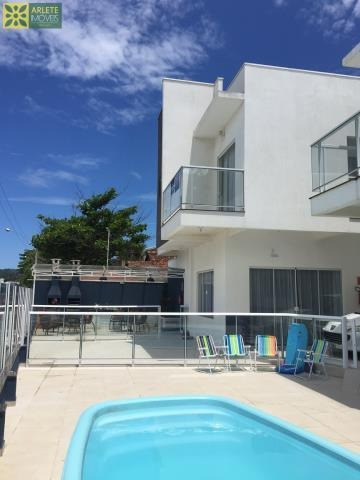 Imagem 4 de 15 de Casa No Bairro Perequê Em Porto Belo Sc - 1364