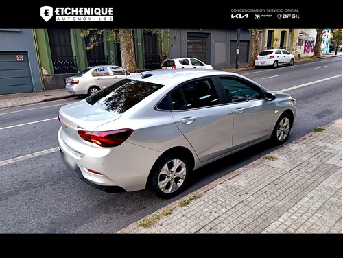 Chevrolet Onix 1.0t Hb Premier At