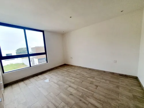 Casa En Venta Con Alberca Esquina Fracc Punta Tiburon