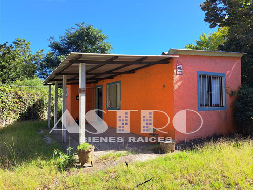 Terreno Con Apartamento La Floresta