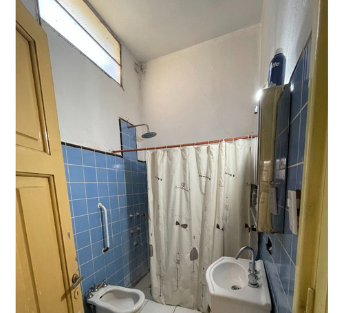 Venta Casa + Departamento En B° Maipu 1ra Sección Córdoba *no Apta Crédito*