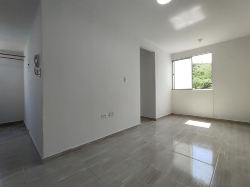 Apartamento En Venta En Cúcuta. Cod V27011