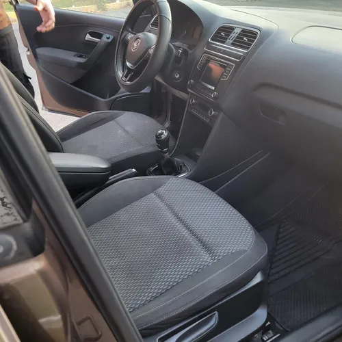 Volkswagen Vento 1.6 Highline Mt