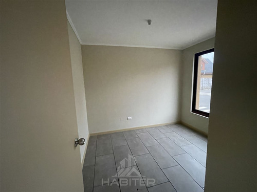 Casa En Venta De 3 Dorm. En Talca