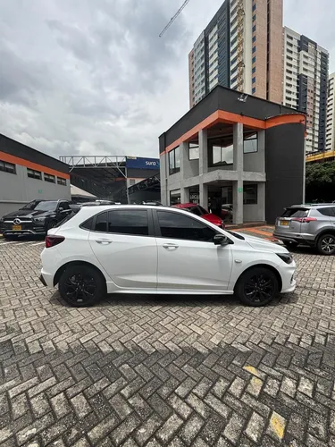 Chevrolet Onix 1.0T Rs Mt