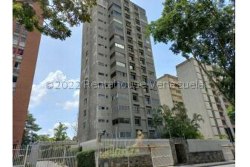  #23-10378  Estupendo Apartamento En Santa Paula 