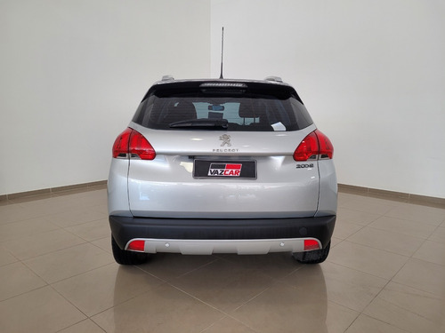 Imagen 5 de 8 de Peugeot 2008