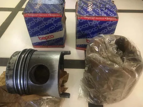 Pistón De Tractor Ford 7600 (Usado)