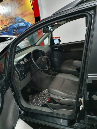 Imagem 8 de 10 de Chevrolet Zafira 2.0 Elite 7l Aut. 2005