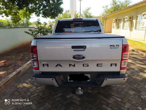 Imagem 4 de 10 de Ford Ranger Xls 3.2 Diesel 4x4 Automática 200cv 2015/2016