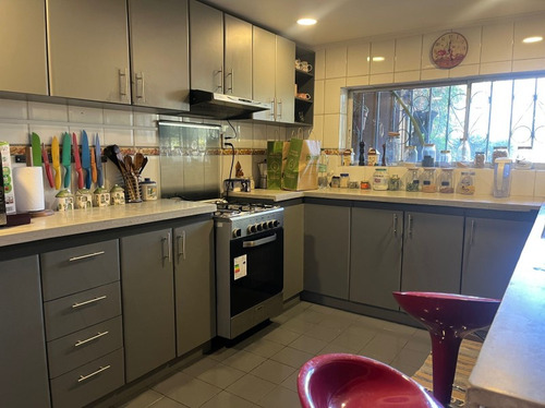 Casa 4d + 3b |cercano Metro Los Dominicos| Las Condes