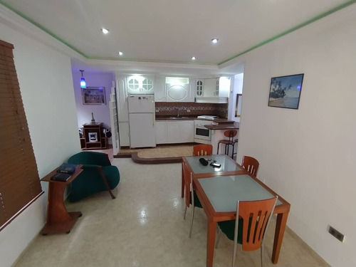 Imagen 4 de 14 de En Venta Townhouse Araguama Country 04243587098