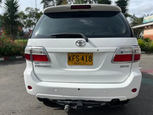 Toyota Fortuner 2.7l 4x4