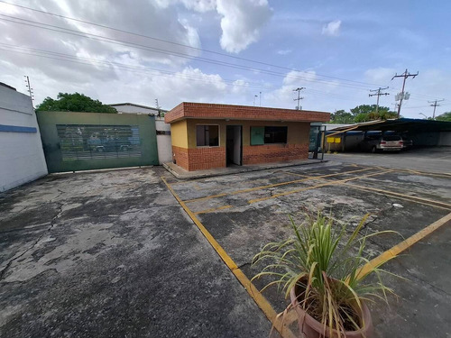 Venta Empresa De Químicos Con Galpón - Zona Industrial. Mr.