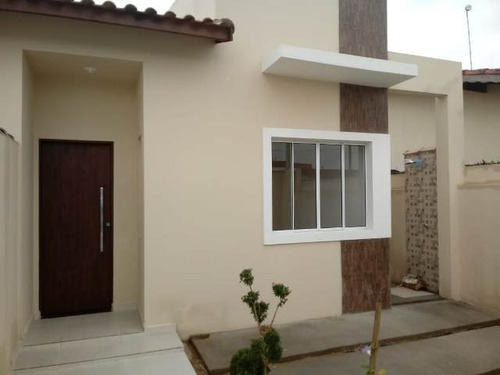 Imagem 3 de 9 de Casa A 800 Metros Do Mar Em Itanhaém Não Perca! 4715