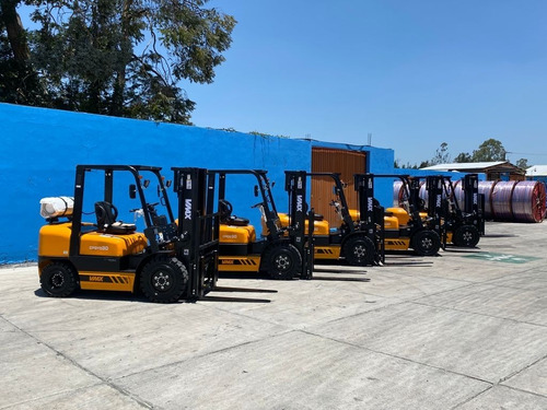 Imagen 6 de 8 de Montacargas 3 Toneladas Diesel Duplex