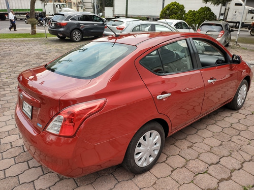 Imagen 5 de 10 de Nissan Versa 2012 1.6 Advance 5vel Mt