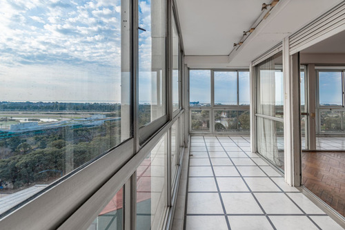 Exclusivo Piso - Torre Categoria - Segur. 24 Hs - 2 Cocheras
