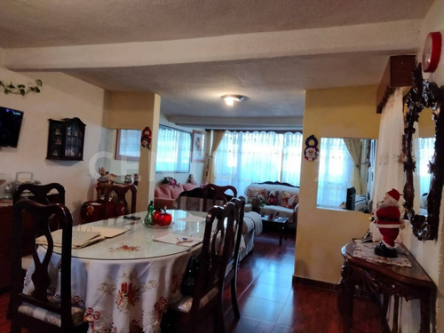 Imagen 4 de 21 de Casa En Venta Villa De Las Flores