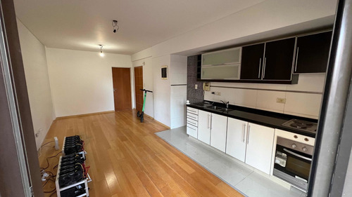 Imagen 11 de 21 de Departamento En Venta Caballito, Balcon A La Calle, Sum Y Piscina