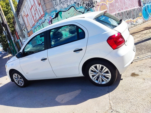 Imagen 6 de 12 de Volkswagen Gol Trend 2019 1.6 Trendline 101cv
