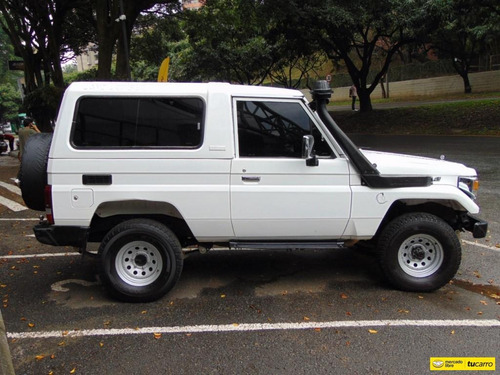 Toyota Land Cruiser Carevaca