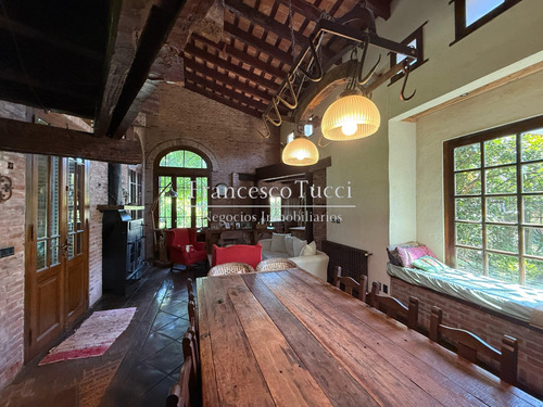 Chalet En Venta 4 Ambientes Parque Leloir