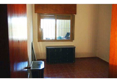 Venta Ph 2 Amb Con Patio. Av Castañares 4700. Villa Lugano. Caba.
