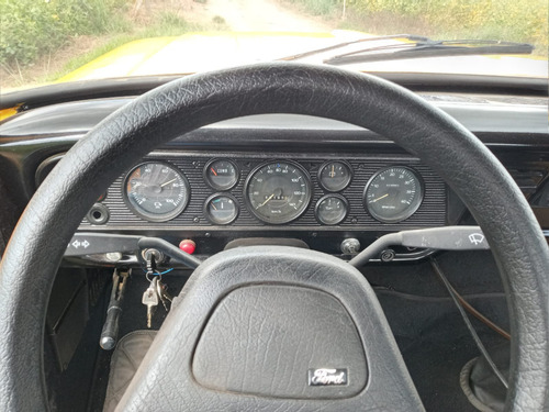 Ford F-4000 1983