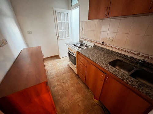 Imagen 6 de 10 de Venta De Departamento Tipo Casa De 2 Ambientes