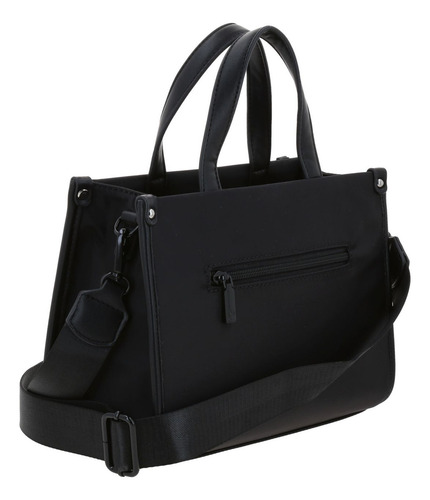 Bolso Chico Satchel Barbie Gorett Tay Color Negro Para Dama Acabado De Los Herrajes Níquel Diseño De La Tela Liso