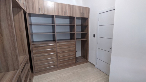 Imagen 16 de 30 de A La Venta Exclusiva Casa En La Urb. Terrazas Del Country En Guataparo. Código.: Atc-3033