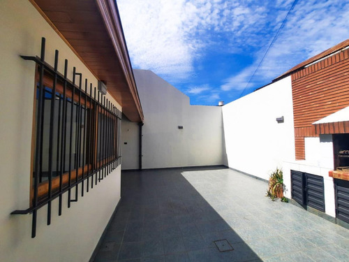 Imagen 24 de 30 de Venta Casa 6 Amb 240 M2 Valentin Alsina