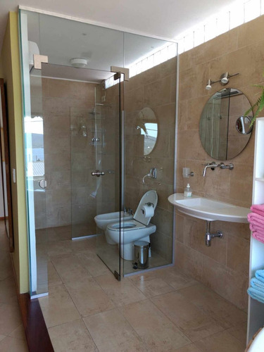 Venta Casa + Departamento V. Del Lago Carlos Paz