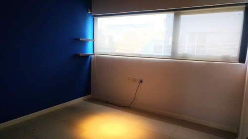 Imagen 8 de 20 de Oficina En Venta. Muy Buen Estado. Escucha Oferta!!!