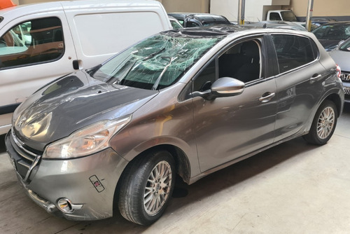 Imagen 2 de 7 de Peugeot 208 Allure 1.5n