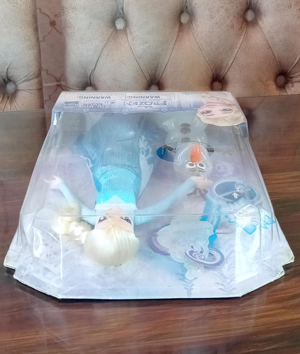 Muñeca Disney Frozen Elsa Icy Lights & Sounds Hasbro 2016