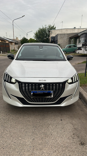 Peugeot 208 1.6 Feline Tiptronic