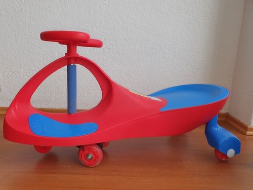 Imagen 2 de 9 de Carrito Montable Swingcar Plasmacar Gogó - Llantas Luminosas