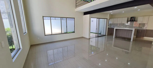Casa En Venta En Lomas De Cuernavaca, Temixco, Morelos
