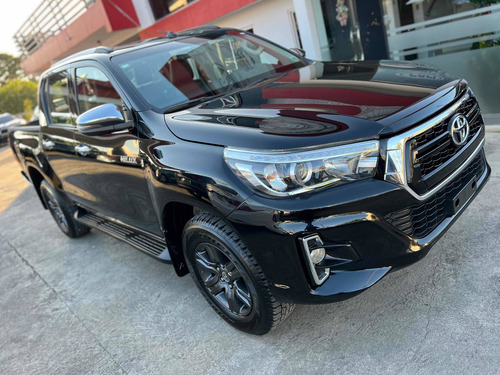 Imagen 2 de 12 de Toyota Hilux Hilux
