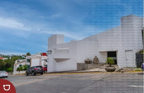Hermosa Casa En Venta En Las Ánimas, Xalapa | Metros Cúbicos