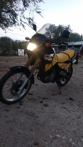 Imagen 11 de 14 de Suzuki 650 Rse