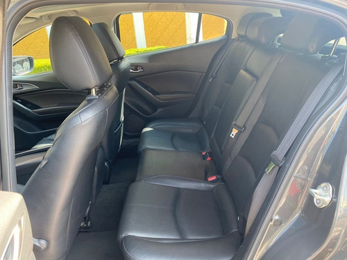 Imagen 10 de 15 de Mazda 3 2018 S Grand Touring