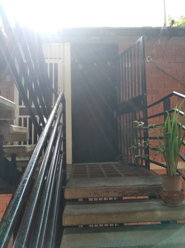Imagen 3 de 13 de Venta De Apto. Conj. Resd Las Mesetas Urb. La Rosa Guatire