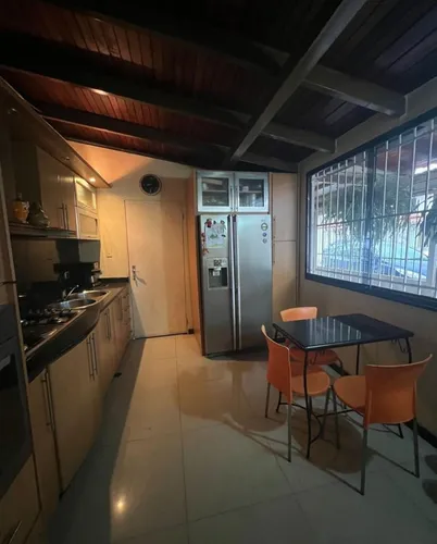 Casa En Venta Urb. Valle Lindo