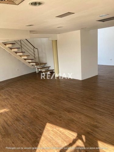 262788 L. P. Venta Oficina De Dos Niveles, Hesperia Wtc, Mañongo, Naguanagua, Solo Clientes